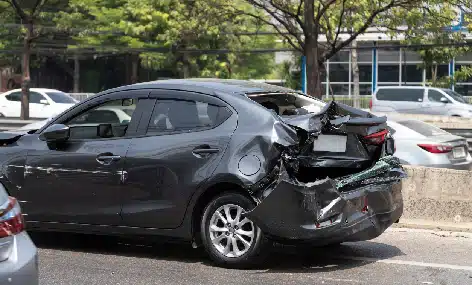 دولار – حادث سيارة استدعى تلقي حقن طبية