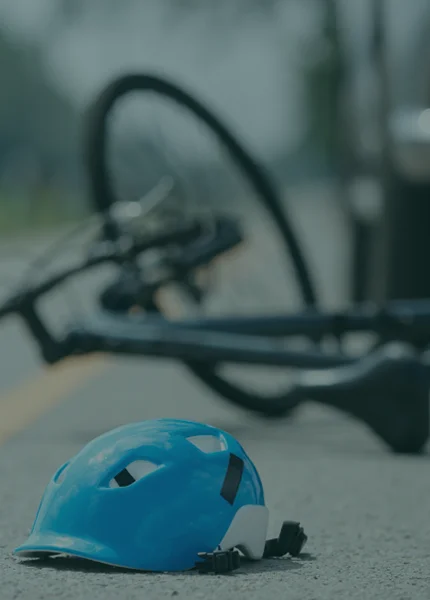 دراجة هوائية تضررت في حادث